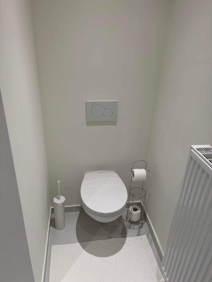 Prachtige Kamer In Centrum Brugge Met Badkamer ! Ngoại thất bức ảnh