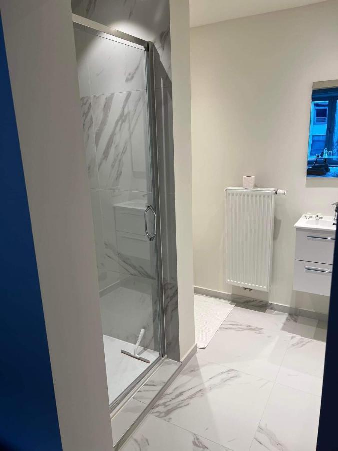Prachtige Kamer In Centrum Brugge Met Badkamer ! Ngoại thất bức ảnh