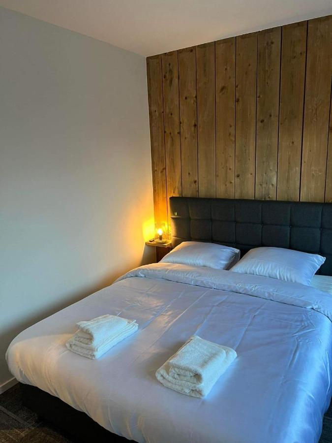 Prachtige Kamer In Centrum Brugge Met Badkamer ! Ngoại thất bức ảnh